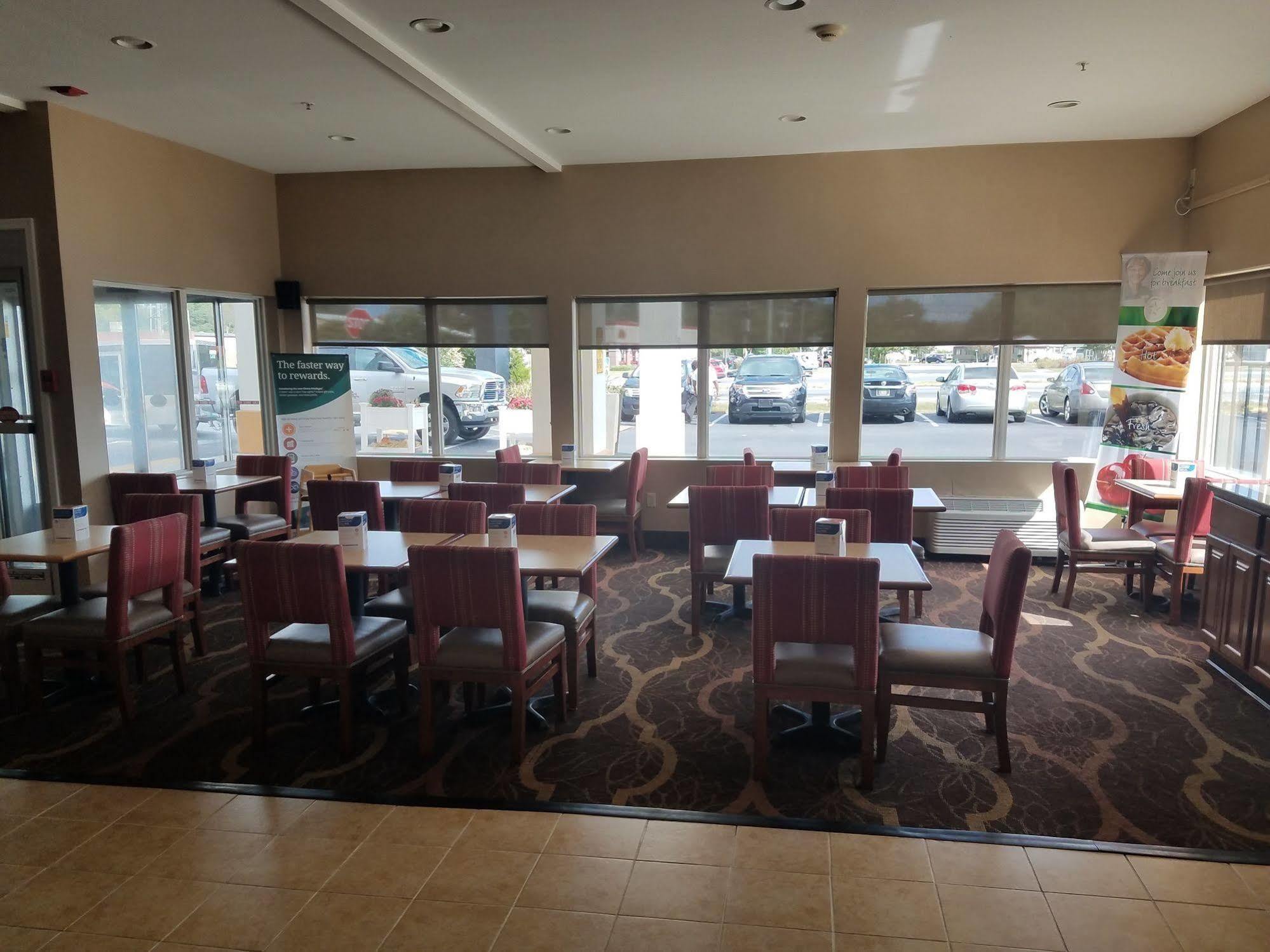 Quality Inn & Suites Georgetown - Seaford Exterior photo